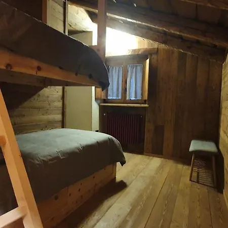 Casa I Foresti Ex Scuola 샬레 산 다미아노 마크라