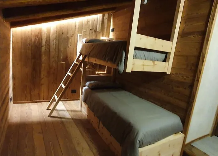 Casa I Foresti Ex Scuola San Damiano Macra